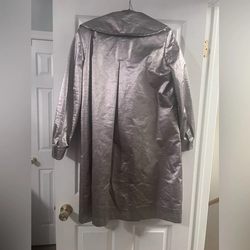 Ellen Tracy Opal Lavender Silver Metallic Trench Coat Size 10 - Picture 5 of 8